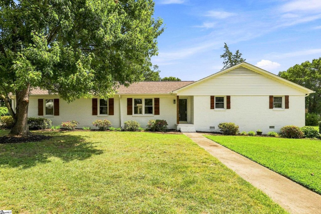 401 Wemberly Lane, Simpsonville, SC - photo 1